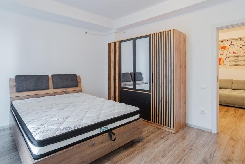 Apartament cu 2 camere semidecomandat, mobilat în Tomis Plus