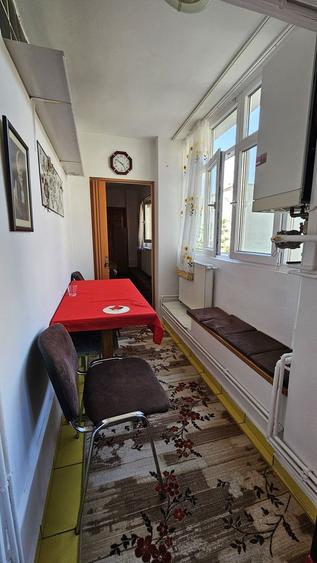 Spitalul Judetean-str Carpatilor apartament de inchiriat, mobilat,parcare - 8