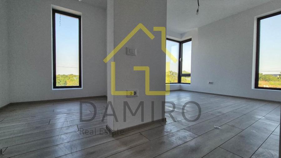 Casă cu 4 camere cu Teren 244 Mp în Periș