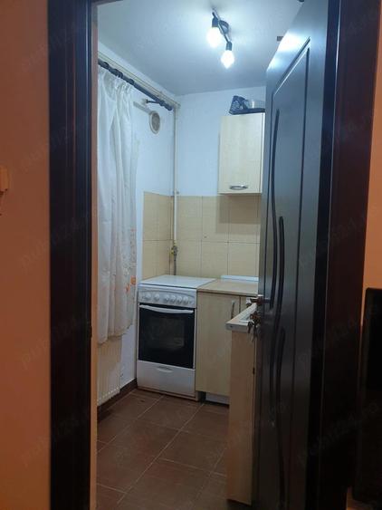 Garsonieră decomandată în Zorilor