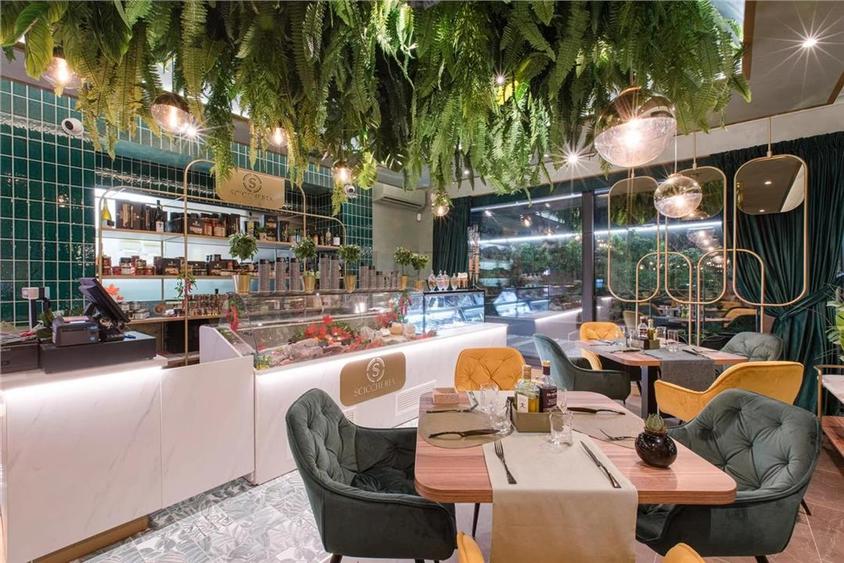 Spațiu comercial, de 400 mp, în Pipera