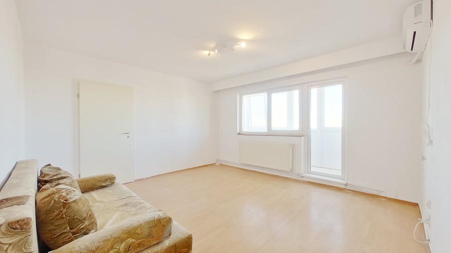 Apartament cu 2 camere semidecomandat în Aurel Vlaicu