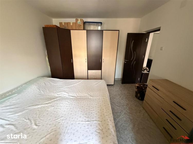 Apartament cu 3 camere decomandat în Sud