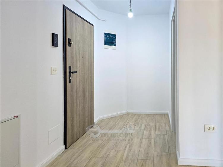 Apartament cu 3 camere decomandat în Galata