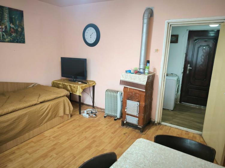 Garsonieră semidecomandată în Central
