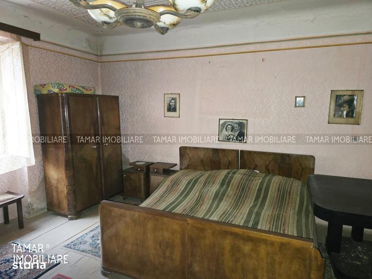 Casă cu 3 camere cu Teren 1619 Mp în Păuliș