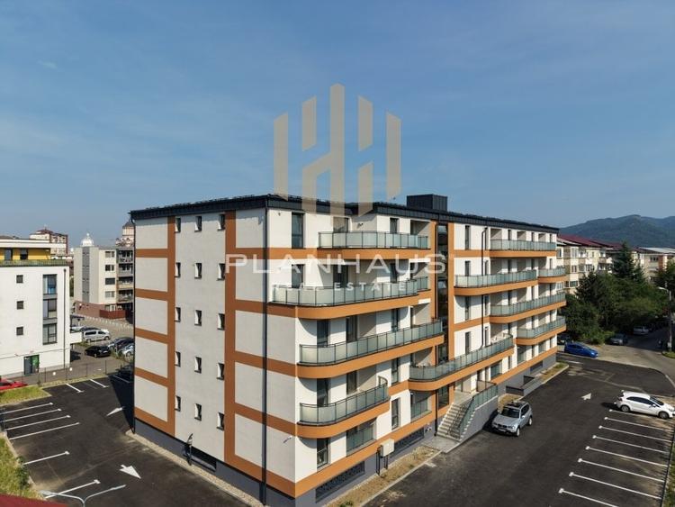 Apartament cu 2 camere decomandat în Hotvon