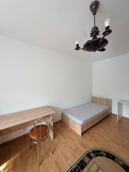 Apartament cu 2 camere decomandat în Colentina