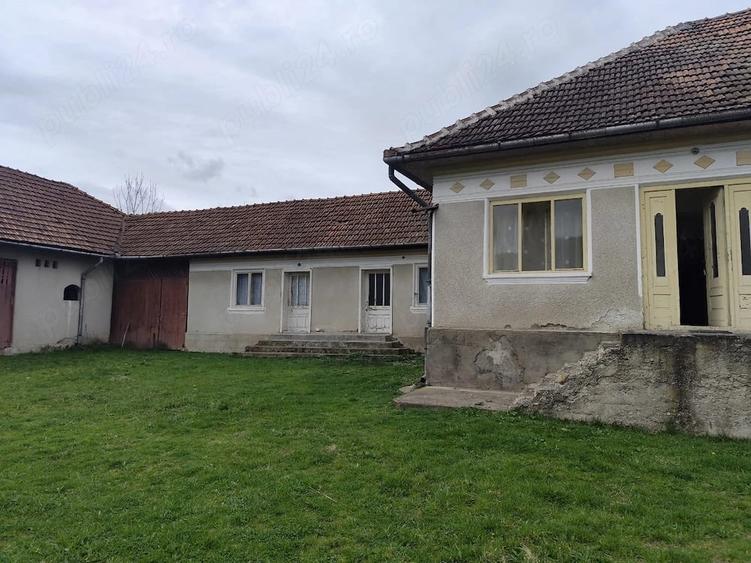 Casa de vanzare - 1