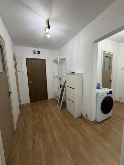Apartament cu 3 camere, mobilat în Militari
