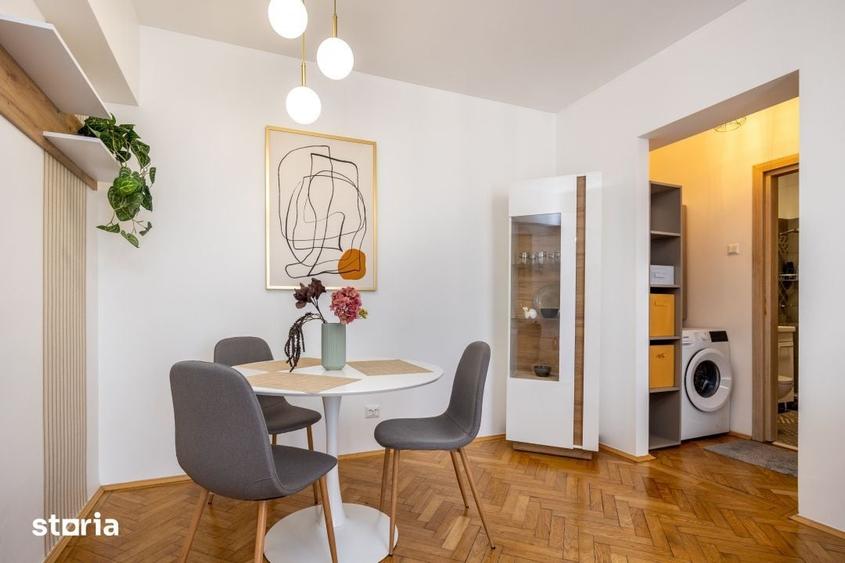 Apartament cu 3 camere în Romană