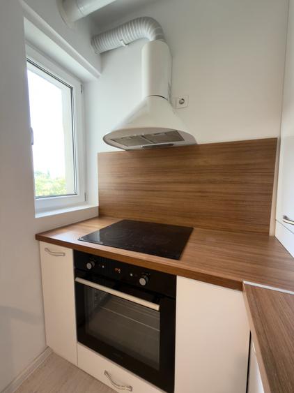 Apartament cu 2 camere semidecomandat, mobilat în Floreasca