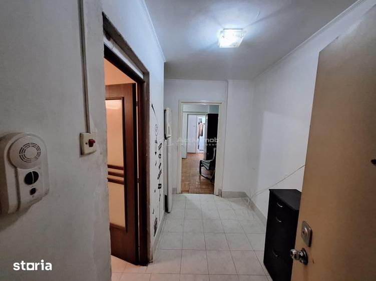 Apartament cu 3 camere în Central