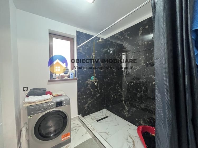 Casă cu 5 camere cu Teren 618 Mp în Viișoara
