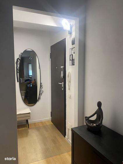 Apartament cu 3 camere în Băneasa