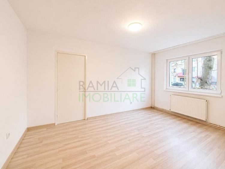 Apartament cu 2 camere semidecomandat în Gemenii