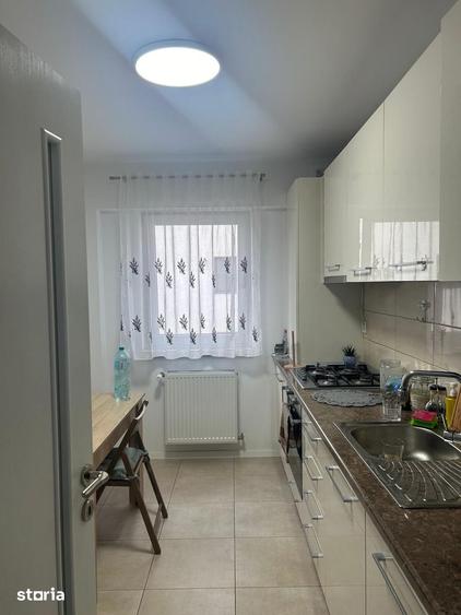 Apartament cu 2 camere decomandat în Exterior Vest