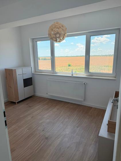 Apartament cu 2 camere nedecomandat în Berceni