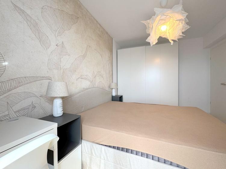 Apartament cu 2 camere decomandat, mobilat în Complex Studențesc