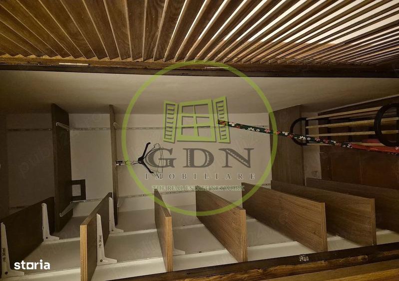 Apartament cu 3 camere nedecomandat în Est