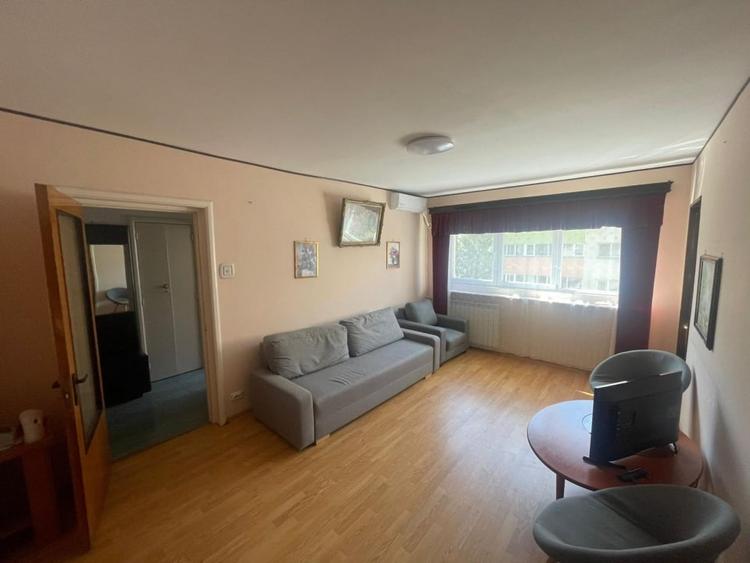 Apartament cu 2 camere decomandat, mobilat în Iancului