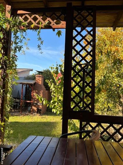 Casă cu Teren 500 Mp în 1 Decembrie