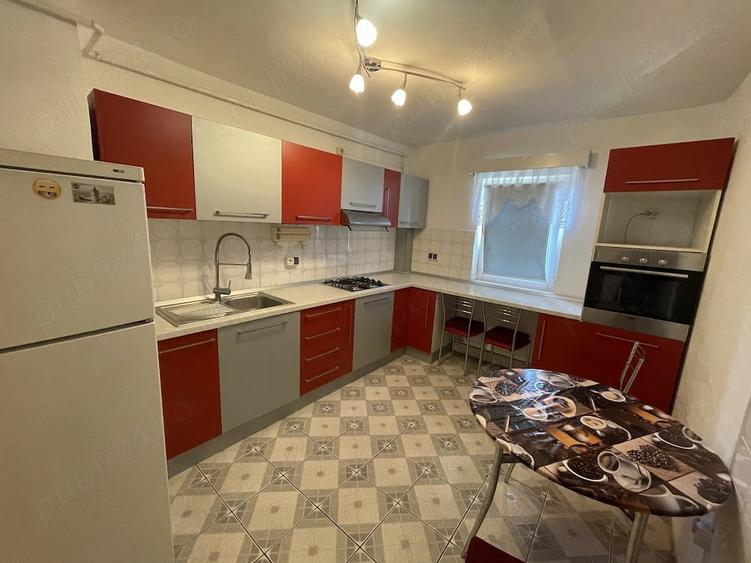 Apartament cu 2 camere decomandat în Mircea cel Bătrân