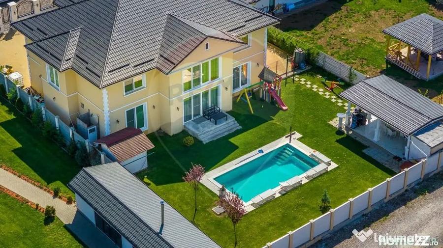 Casă cu 6 camere cu Teren 1091 Mp în Tărlungeni