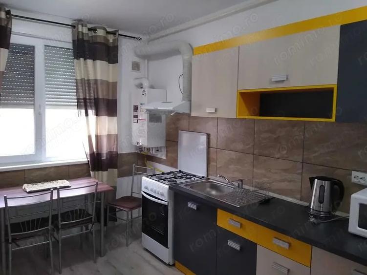 Apartament cu 2 camere decomandat în Turda