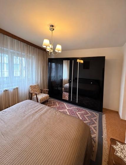 Apartament cu 2 camere decomandat în Decebal