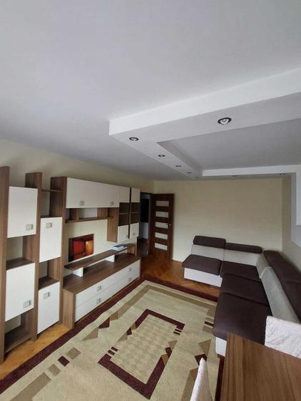 Apartament de vanzare - 3