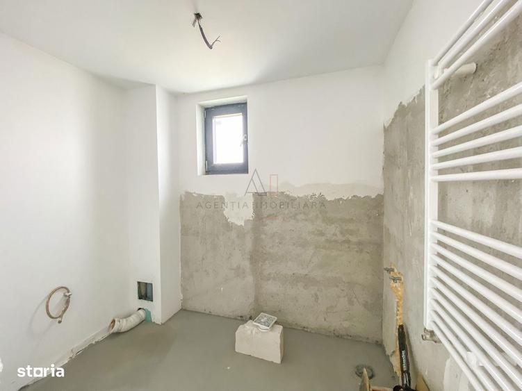 Casă cu 5 camere cu Teren 1000 Mp în Dragomirești-Vale