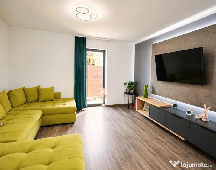 Casă cu 4 camere cu Teren 500 Mp în Tărlungeni