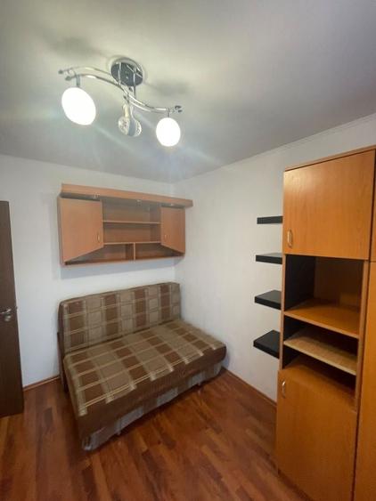 2 camere - Bulevardul Constantin Brancoveanu - - 4