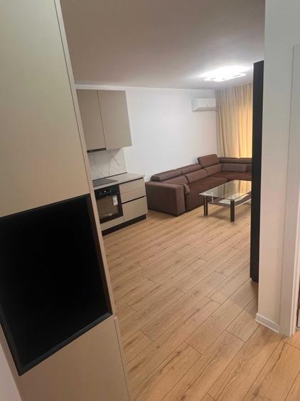 Apartament cu 2 camere decomandat în Colentina