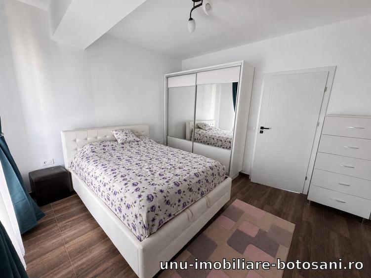 Duplex cu 4 camere cu Teren 250 Mp în Periferie