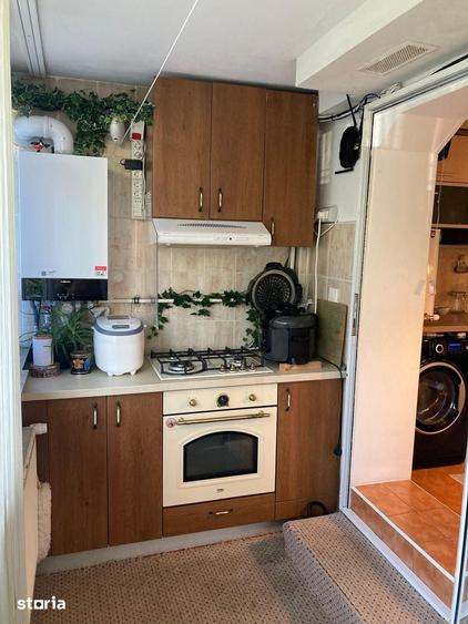 Apartament cu 3 camere decomandat în Păcurari