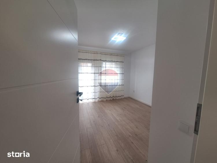 Apartament nou si modern, et 1, la prima inchiriere - 16