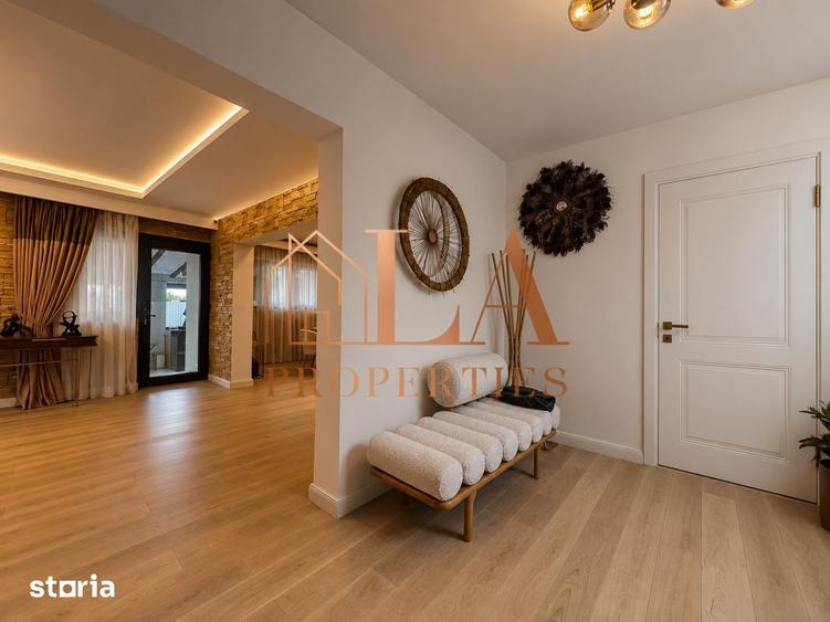 Casă cu 4 camere cu Teren 470 Mp în Domnești