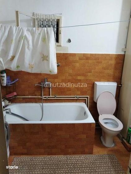 Vand apartament cu 2 camere