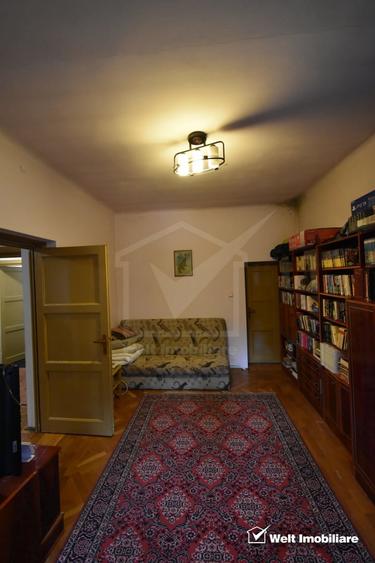 Apartament cu 3 camere decomandat, mobilat în Central
