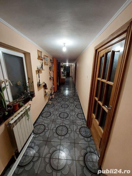 Casă cu 6 camere cu Teren 750 Mp în Clinceni