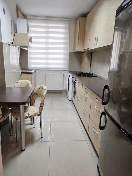 Apartament cu 2 camere decomandat în Andrei Mureșanu