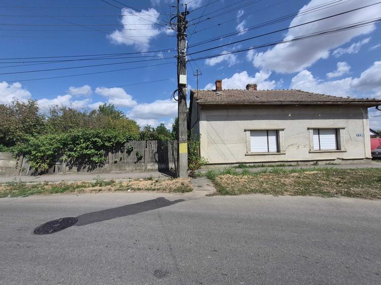 Casă cu 3 camere în Central