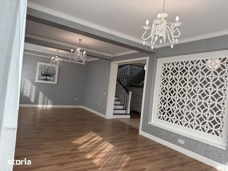 Casă cu 4 camere cu Teren 369 Mp în Blejoi
