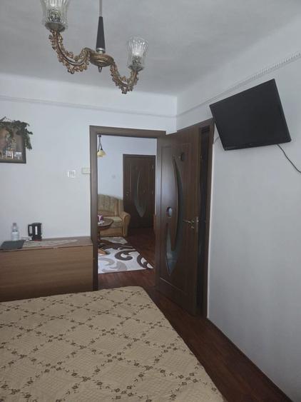 Apartament 2 camere, etaj 1, zona centrala Bulevardul Republicii, proprietar - 13