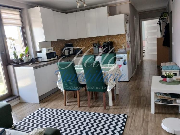Apartament cu 3 camere semidecomandat, mobilat în Mărăști
