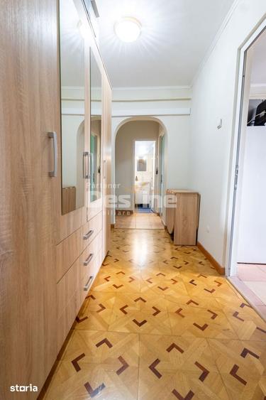 Apartament cu 2 camere decomandat, mobilat în Târgu Cucu