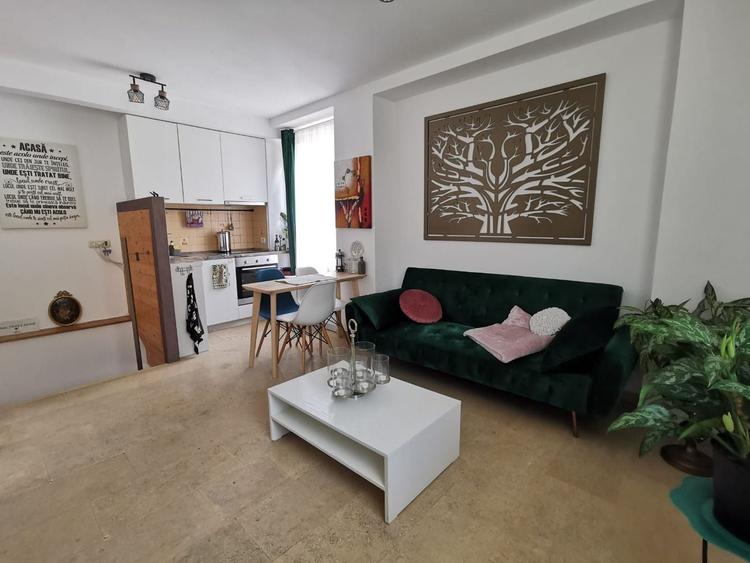 Apartament cu 2 camere în Gheorgheni — fotografia 1