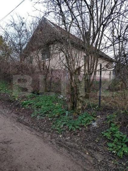 Casă cu Teren 2460 Mp în Cojocna